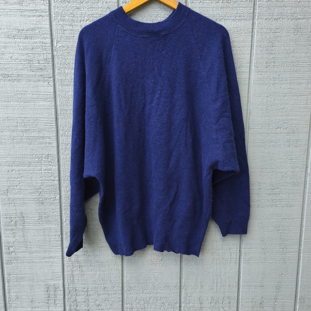 90s Moods by Krizia Angora Lambswool Oversized Sweater Pearl Accent sz M Navy